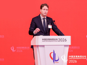 奔驰董事会主席康林松：如果你从事汽车行业，就必须扎根中国，没有其他选项