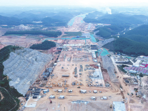 被“最强地级市”猛追 “第一省会”如何守位？