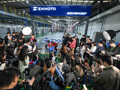 雨中追车3小时的少年，近20年后站上WSBK领奖台：张雪和他的4秒，让中国摩托车从“不屑”走向“平视”