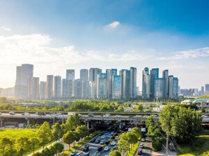 高效能治理｜“有得住”变“住得爽”天投集团这3.8万套安置房装下了几代人的幸福跃升