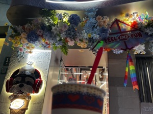 DQ在华“金主”杀入中式甜品！CFB收购鲜芋仙，原股东表态：品牌经营一棒接一棒