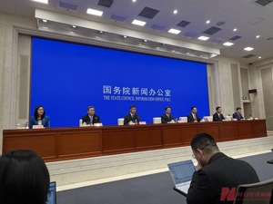 国家医保局答每经问：在集采协议外，医疗机构可使用其他非中选产品，包括原研药，避免“一刀切”