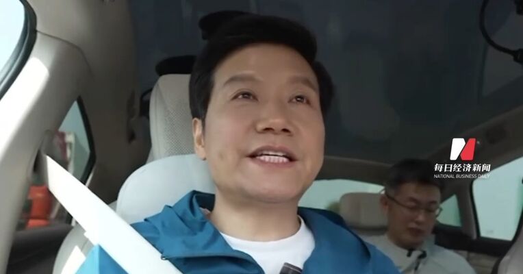 雷军开启新SU7 15小时测试直播！挑战1265公里中间只充一次电：雷军坦言“很紧张”，“最大的心理负担是不能说错话，一说错话可能又被黑子抓住拼命黑”