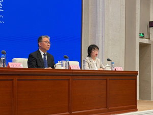 国家知识产权局答每经问：支持地方开展涉标准必要专利纠纷行政裁决试点，开展光伏产业专利侵权纠纷行政裁决跨区域联合审理