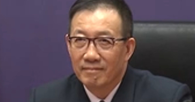 董军同俄罗斯国防部长举行会谈