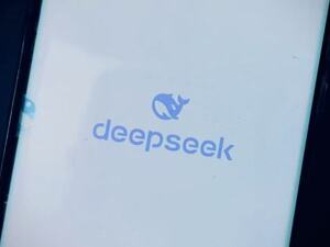 专题丨“不诱于誉，不恐于诽”！DeepSeek致谢近300名研发者，10名“已离职”大将赫然在列