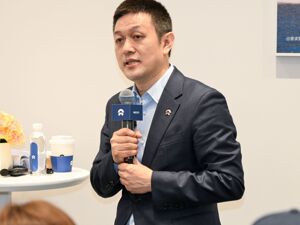 车展季·大咖说丨蔚来李斌：汽车行业已进入决赛期，我们希望还能“活”在舞台上