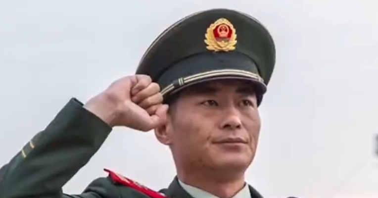 一等功1次、二等功1次、三等功2次！孙江涛荣获“中国青年五四奖章”，是全军唯一获奖个人