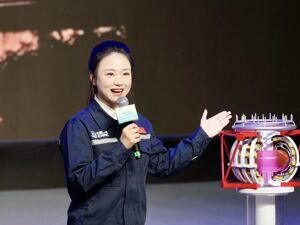 航天英雄、人造太阳、千眼天珠、AI大神⋯⋯这堂大思政课，榜样故事激荡青春担当