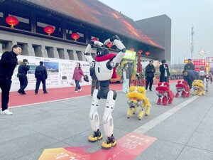 高质量发展｜机器人闯祸，保险来买单 智源灵创“灵犀 X2”获四川首单机器人保险