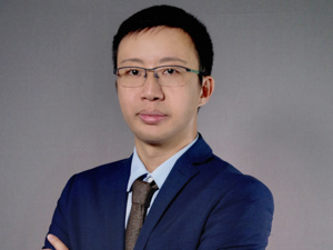 药企普遍焦虑智能化转型窗口期，华为樊杰：未来三年AI制药快速爆发，生态协同重塑竞争格局