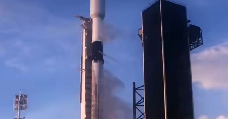 SpaceX正式递交IPO申请 计划五年内实现每年1万次发射