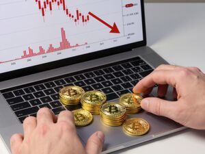 闪送一季度投资损失3620万元吞噬利润！当行业竞争回归理性，公司提速AI与低空物流能否翻盘？