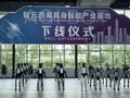 200台“成都造”人形机器人集体“上岗”：如何撬动西南AI产业链“高地”？