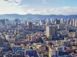 西部“第四城”再战，下一个“万亿省会”是谁？