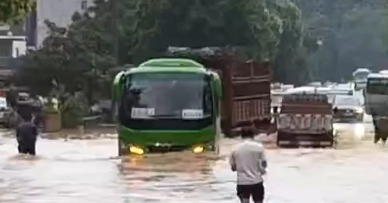 愿平安！重庆永川暴雨已致17人失联1人死亡，最大雨量达到近300毫米，地质灾害三级应急响应启动