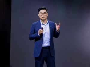 AI相对论③丨轻舟智航CEO于骞：物理世界AI未来十年将爆发，乘用车完全无人驾驶最早或于2028年到来