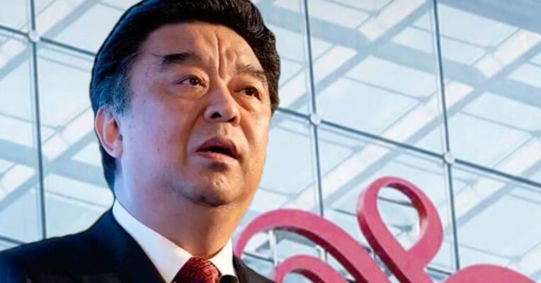 ST如意两度财务造假虚增利润近8亿元，公司及11名责任人合计被罚2430万元