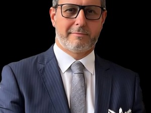 对话Solera集团副总裁Carlos García：中国汽车全球化已迈过产品可信度门槛，下一站攻坚数据与服务生态