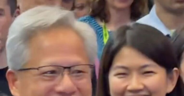 黄仁勋力挺SK海力士高薪制度 “公司应该尽可能多地奖励员工”