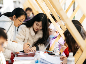 “川字号”特色劳务立起“金招牌”（稳就业·我的求职故事）