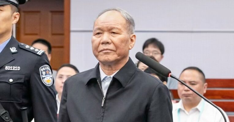 齐扎拉一审被判无期徒刑