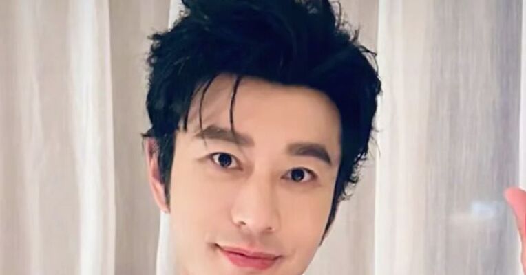 #黄晓明上戏考博“上岸” ，去年首战失利，曾称自己保持学习的动力就是因为“喜欢”