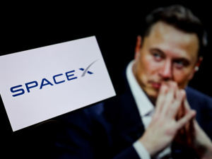 专题丨SpaceX首秀大涨，散户挤爆券商系统，批量制造400个亿万富翁！马斯克：曾以为成功率不足1成