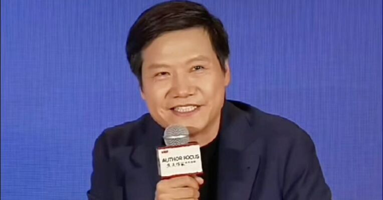 雷军回应在武汉“过早”被小女孩“吐槽” 觉得匪夷所思 看到嘲讽报道的时候笑一笑就好
