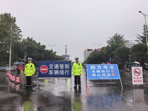 高效能治理｜护航“双考”交平安“答卷” 天府新区警方“百日攻坚夏季整治”初见成效