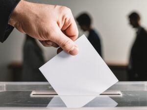 退市太和年度股东会四项议案被否 投票数据显示第一大股东和第二大股东未投票