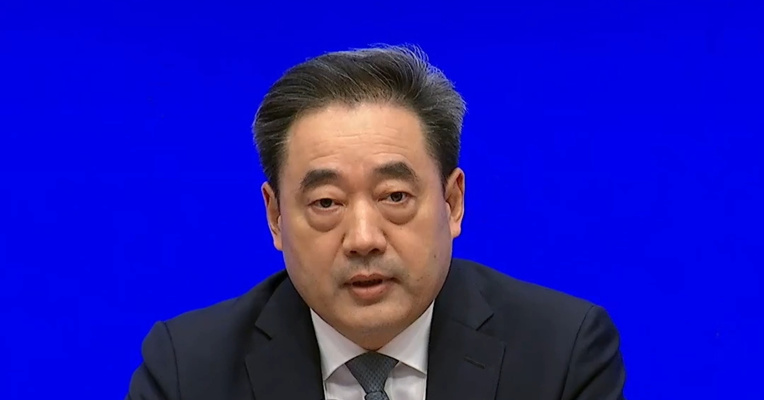 AI生成5秒钟高清视频用电量相当于给10部手机充电 国家能源局：将推进算力设施与电力系统协同建设