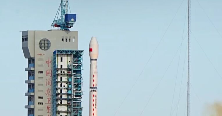 我国成功发射海洋二号E卫星 主要用于海洋权益维护、海洋资源开发等领域
