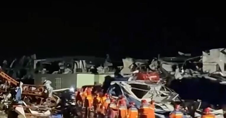 湖北黄石黄冈等地遭遇强对流天气致8人死亡、1人失联 救援工作已全面展开