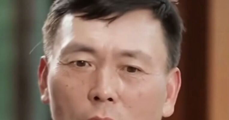 段永平继续增持泡泡玛特 持股已突破1亿股 持仓已达153亿港元
