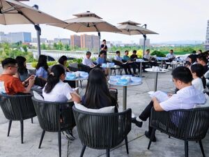 高效能治理｜初心、创新、欣欣向荣！天府新区举行园区党建带群建、工建促党建活动