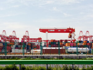 上海国际航运中心综合实力跃升至全球第二 未来五年如何建设？