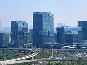 一个中部普通地级市，凭什么敢争“万亿”？