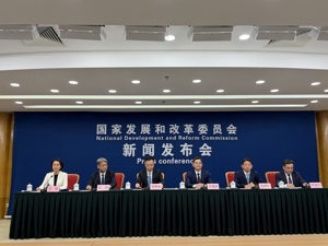 中欧班列沿线各国如何深化合作？国铁集团回应每经：将建立价格联动机制，保持高性价比优势