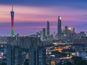 GDP十强城市再“易位”，新变量出现了