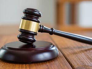 “假发第一股”瑞贝卡拟被罚650万元，股票将被ST：代控股股东偿债等行为持续超3年半