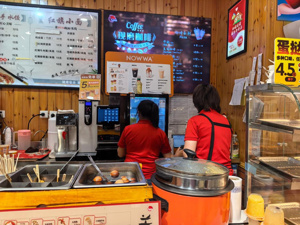 咖啡更像低成本引流工具 起底挪瓦“店中店”模式下品控与加盟迷局