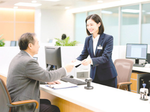 建行恩施分行试点统一午休 业内：客户侧的可替代率、员工的真实获得感是关键
