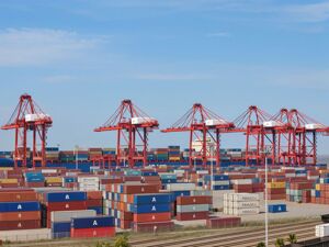 增速1.1%、外贸第一，西安经济开始“换挡”？