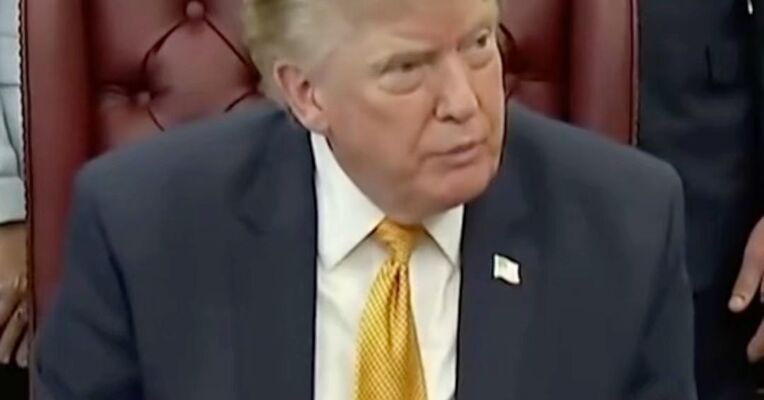 美石油巨头发“战争财”拉高国内油价特朗普说自己很不开心“一旦搞定伊朗 油价将会暴跌”