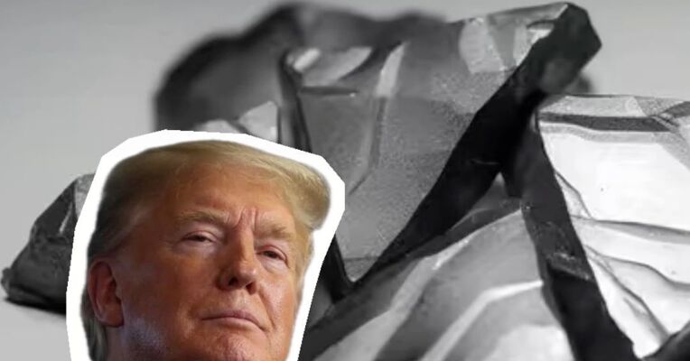 特朗普再抡关税大棒，对多晶硅衍生品加征15%关税；中国光伏硅料八巨头签署倡议：不得低于成本价销售