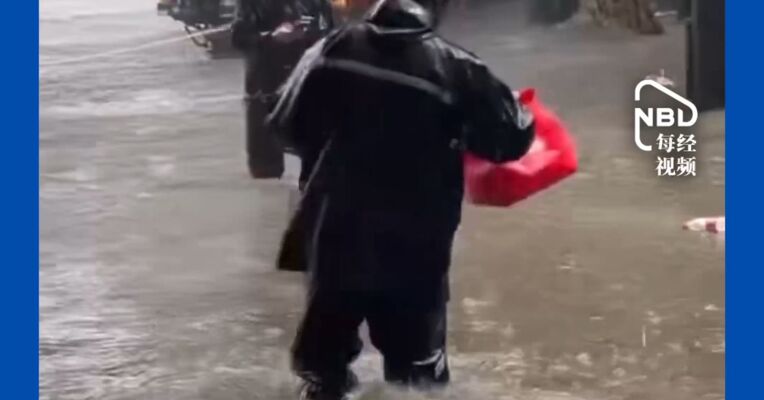 长三角地区地铁限速、航班取消、列车停运、轮渡停航！黄→橙→红，上海暴雨预警1小时内连续升级