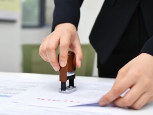 实控人被指设体外公司掏空上市公司资产 欧菲光发布澄清公告：不存在向新菲光、新思考进行利益输送的情况