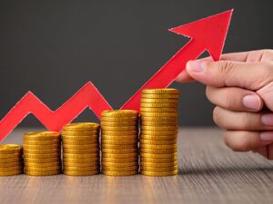 A股修复推高保险资管盈利？四家机构半年赚了48亿元，最高增速约40%！下半年还能延续吗？
