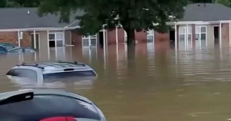 暴雨和洪水已造成美国印第安纳州6人死亡 十多个县宣布进入地方灾害状态